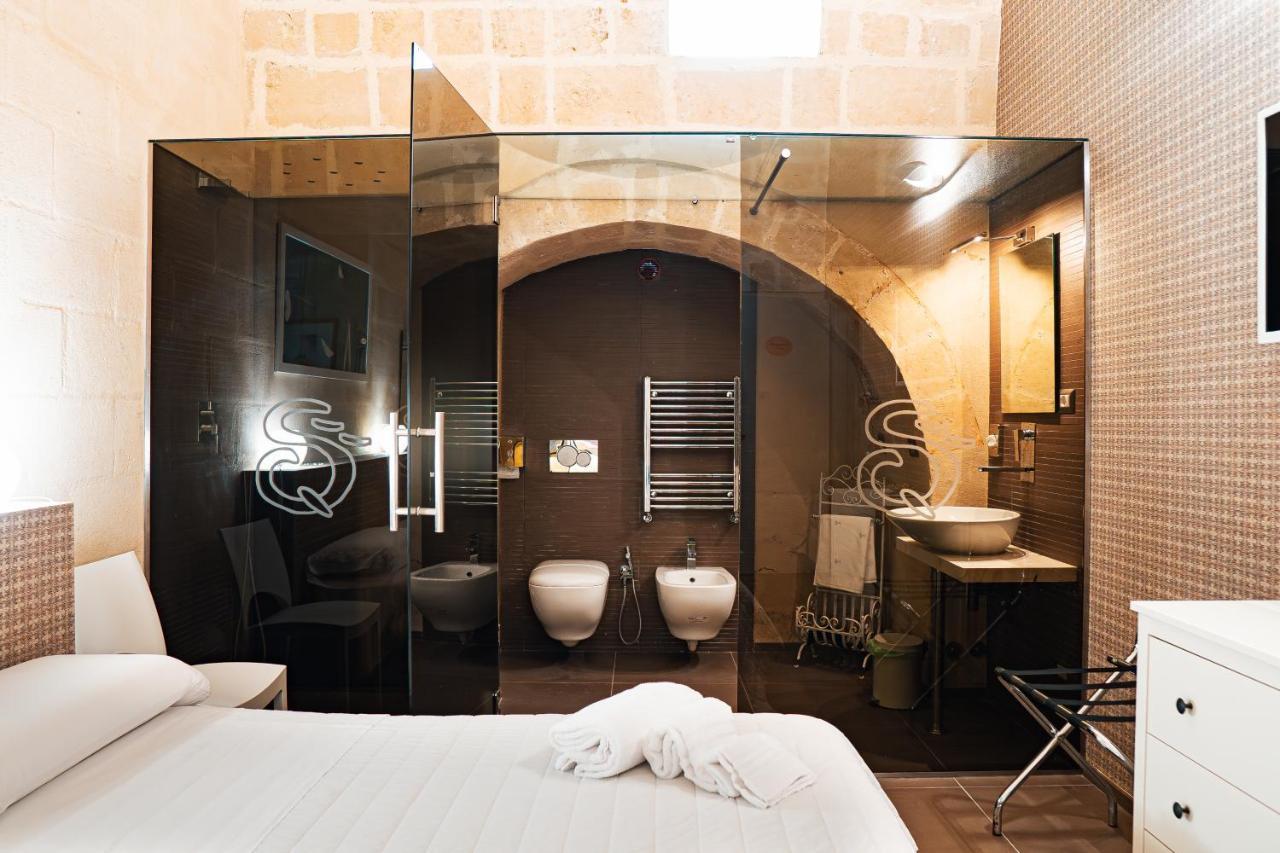 Ai Quarti Sottani Hotel มาเตรา ภายนอก รูปภาพ