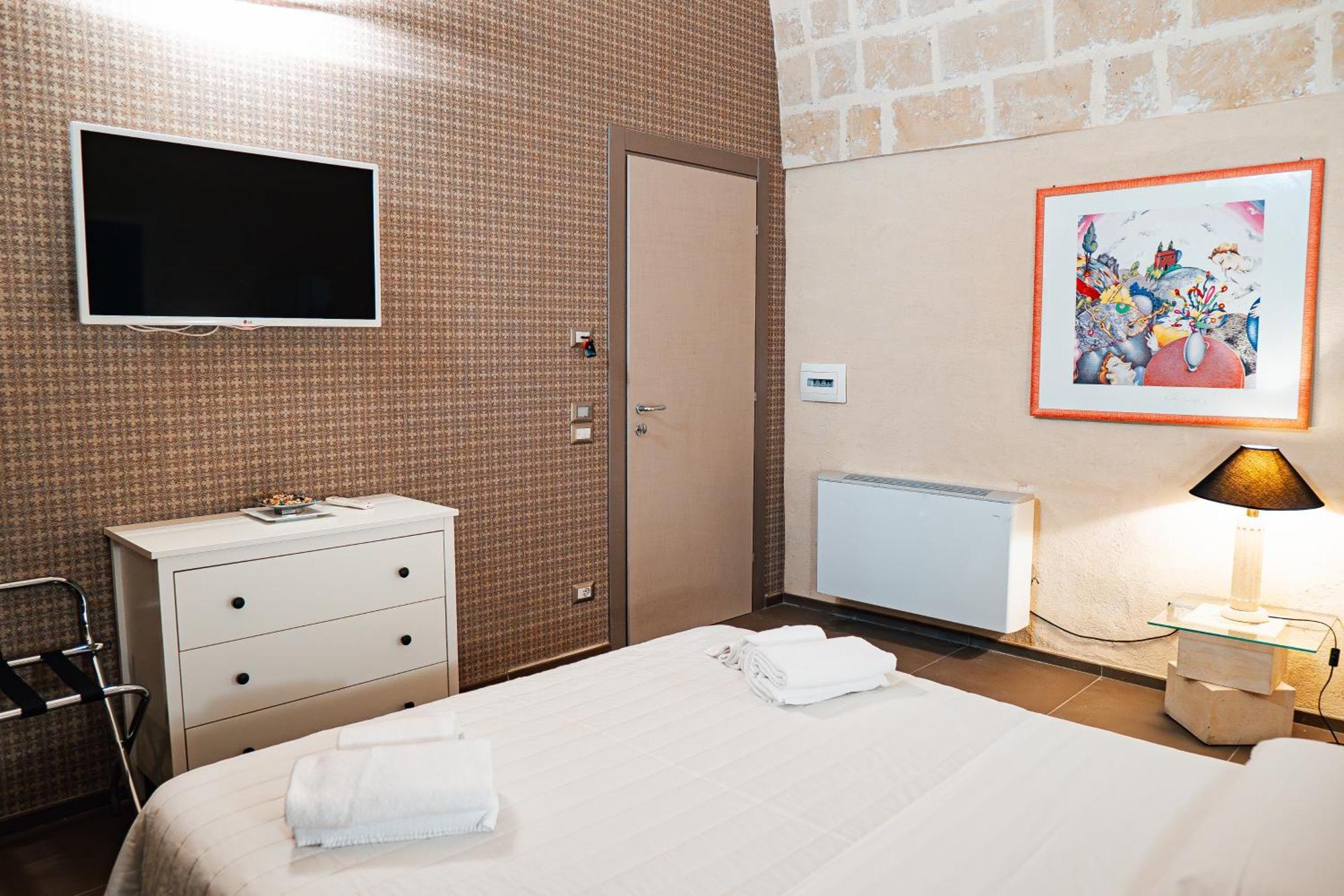 Ai Quarti Sottani Hotel มาเตรา ภายนอก รูปภาพ