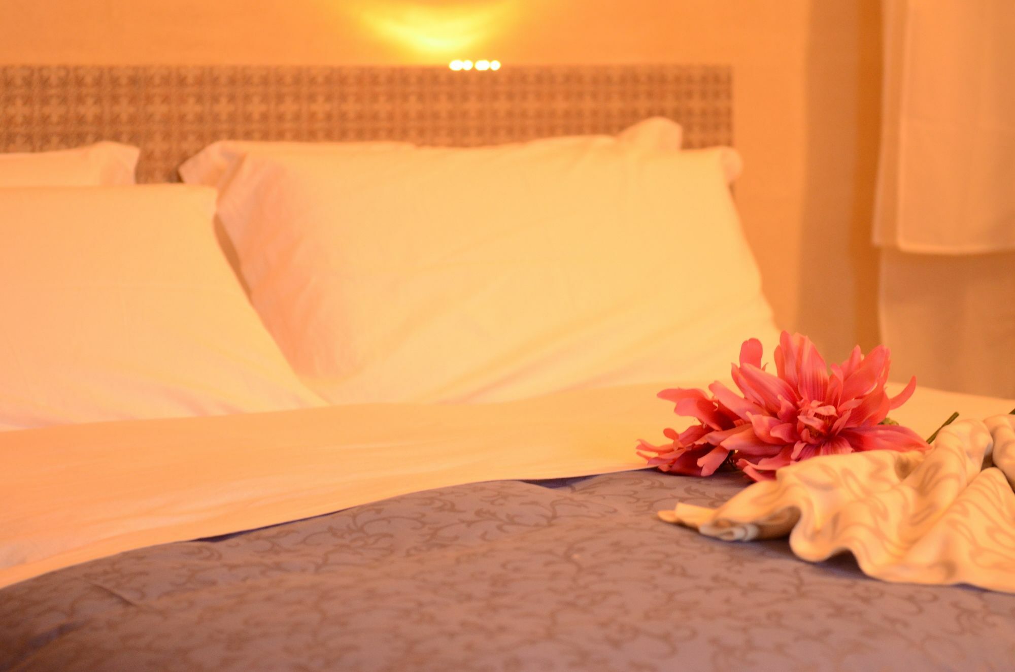 Ai Quarti Sottani Hotel มาเตรา ภายนอก รูปภาพ